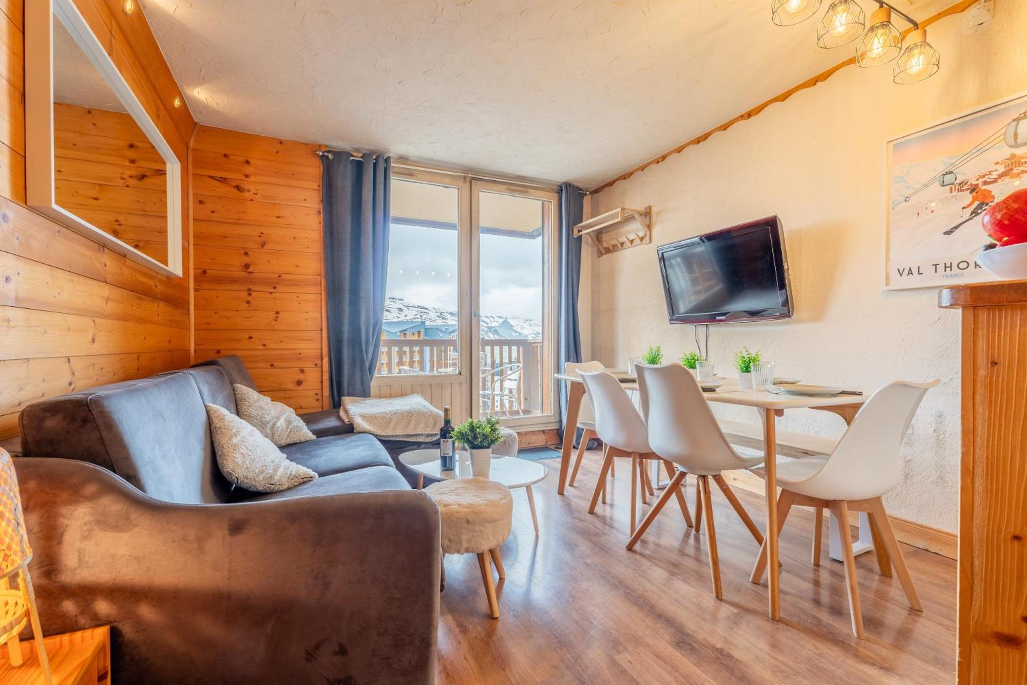 In-out - Heart Of Warm-hearted Apartment, Wifi 165 Apartamento Val Thorens